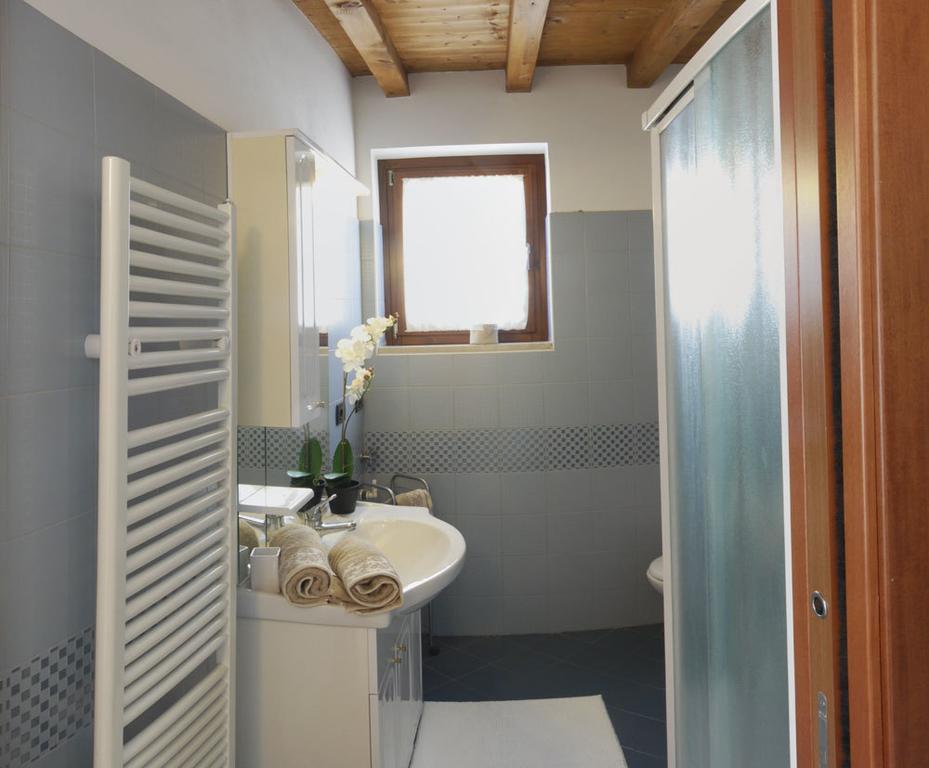 Residence Mirena - Rebomaholidays Tignale Buitenkant foto