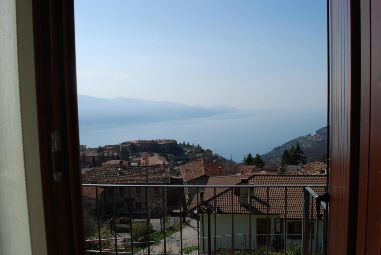 Residence Mirena - Rebomaholidays Tignale Buitenkant foto